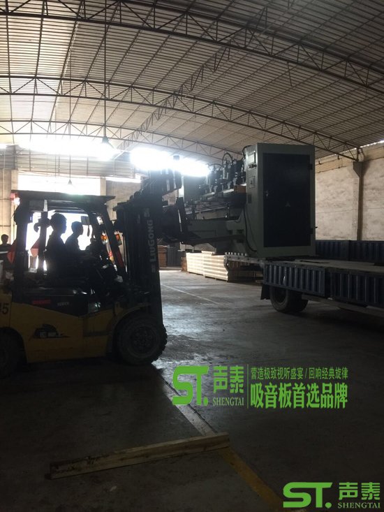 2017重新出发,我司增加吸音板设备一台(图1)