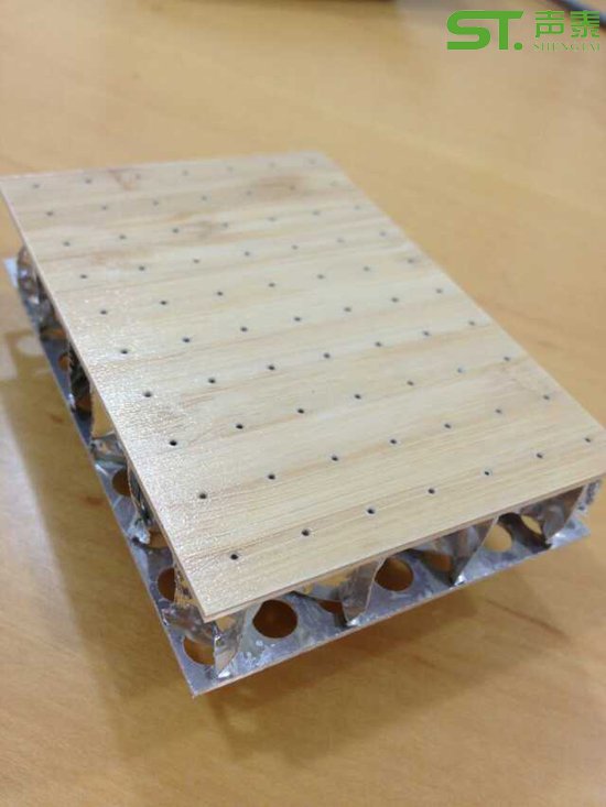 铝蜂窝穿孔复合吸音板(图1)