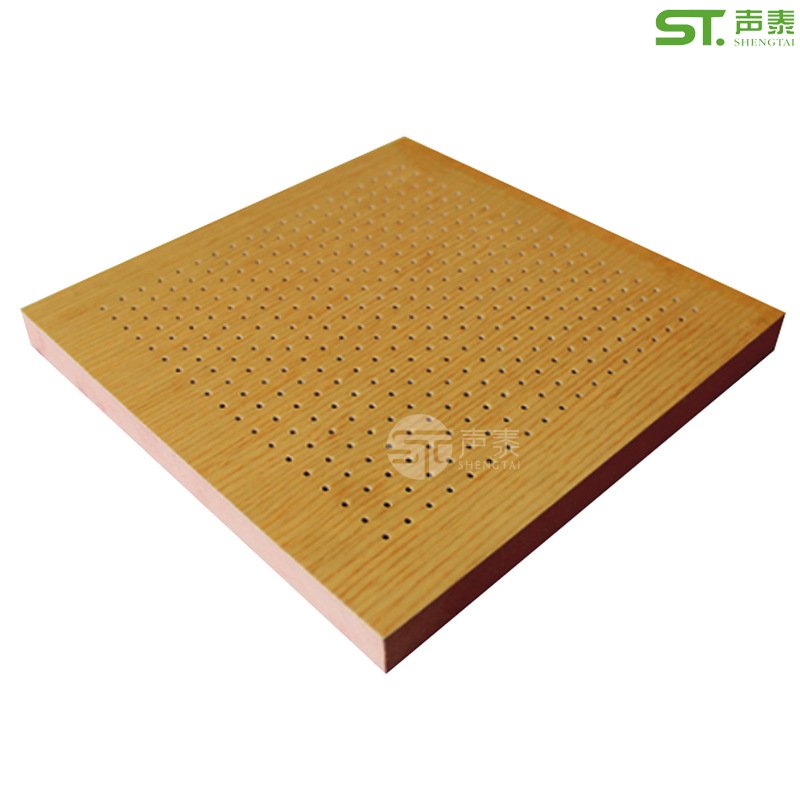 广西玉林学校穿孔吸音板体育馆工程案例(图3) 广西玉林学校穿孔吸音板体育馆工程案例(图3)